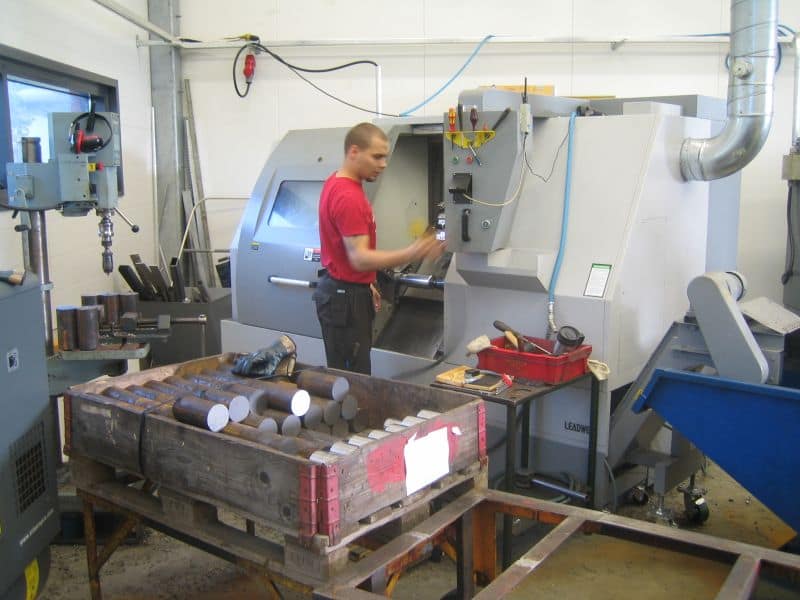 Leadwell T-7 tuotannossa